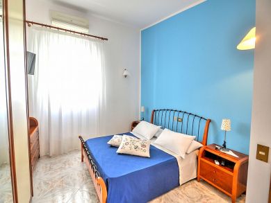 LuxuryAmalfi Vacation Villa with Four Bedrooms Sleeps 10