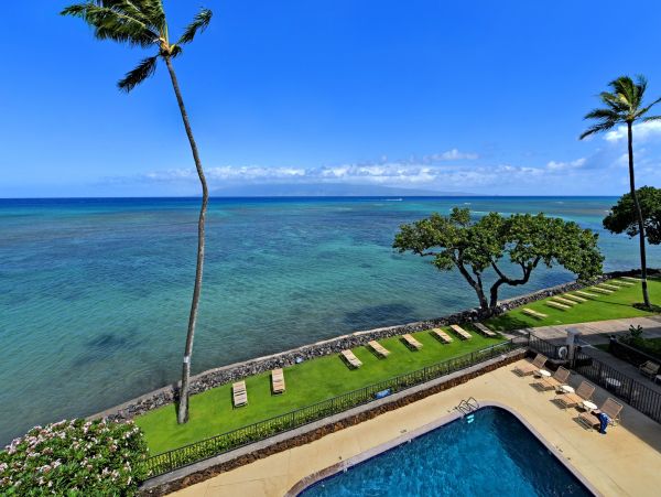 Direct Ocean Front Views Lahaina Vacation Getaway 1 Bedroom Condo