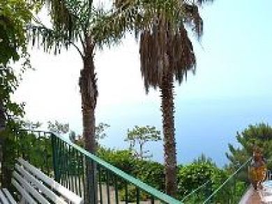 Luxury Six Bedroom Villa Sleeps 12 with Sea Views