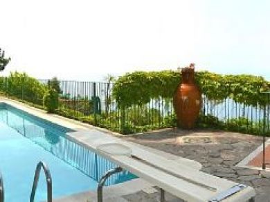Luxury Six Bedroom Villa Sleeps 12 with Sea Views