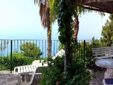 Luxury Six Bedroom Villa Sleeps 12 with Sea Views