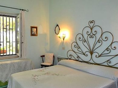 Luxury Six Bedroom Villa Sleeps 12 with Sea Views