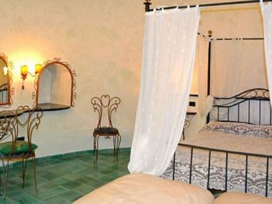 Luxury Six Bedroom Villa Sleeps 12 with Sea Views