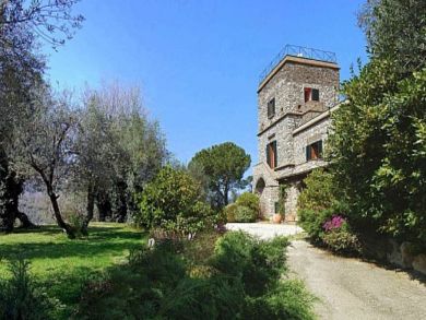 Sorrento Five Bedroom Villas Private Pool Drive to Beach