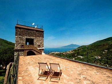 Sorrento Five Bedroom Villas Private Pool Drive to Beach