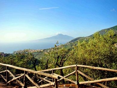 Sorrento Five Bedroom Villas Private Pool Drive to Beach