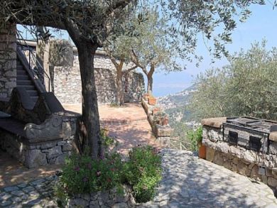 Sorrento Five Bedroom Villas Private Pool Drive to Beach