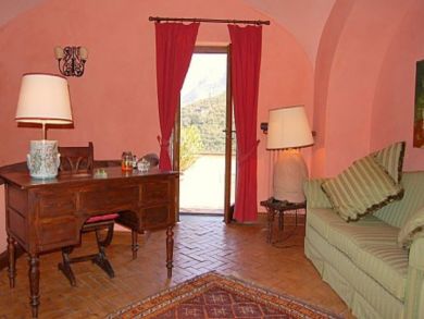Sorrento Five Bedroom Villas Private Pool Drive to Beach