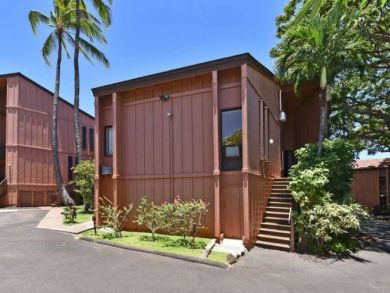 Charming Vacation Rental on Lahaina. Call Today.
