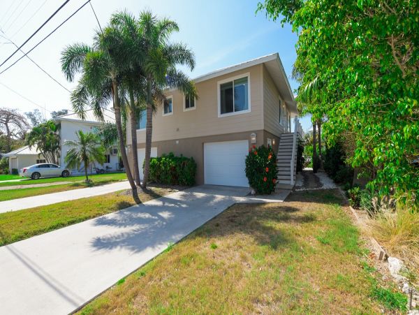 Holmes Beach Canal Front Home with Dock - Direct Bay Access