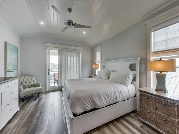 Destin Luxurious Nine Bedroom Retreat Vacation Home