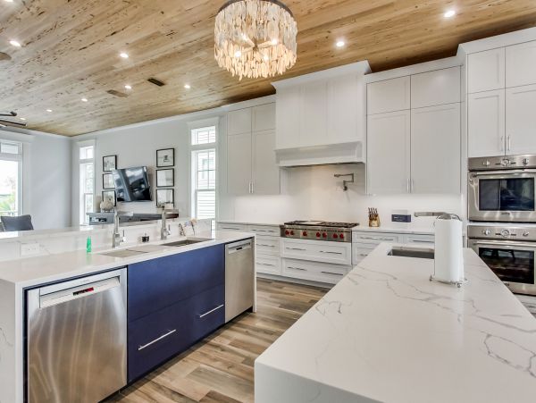 Destin Luxurious Nine Bedroom Retreat Vacation Home