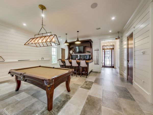 Destin Luxurious Nine Bedroom Retreat Vacation Home