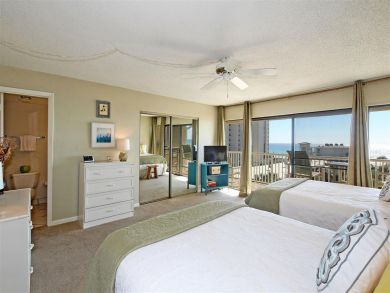 Full Gulf View from this Two Bedroom Condo Sleeps Nine Guest