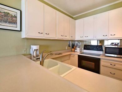 Great Value Two Bedroom Maui Condo - Sleeps 6 Guests
