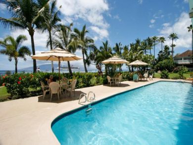 Ocean front pool
