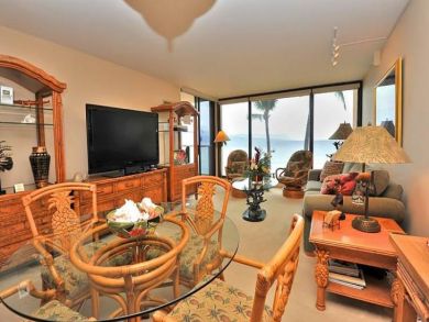All About the Ocean at Your Doorstep Pool One Bedroom Rental