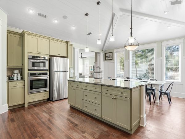 Miramar Beach Luxury Six Bedroom Home with Private Pool