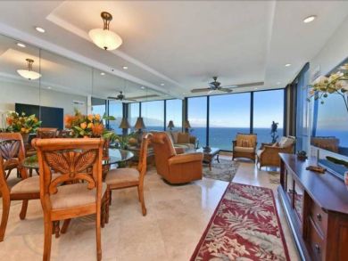 Beachfront Vacation Condo with Panoramic Ocean Views