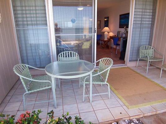 Porch with table set