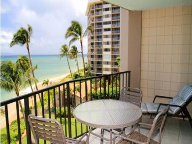 Ocean Front Vacation Rental in Lahaina, Hawaii Ocean Front Vacation Rental in Lahaina, Hawaii