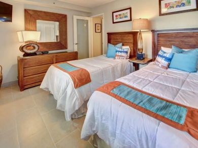 Guest Bedroom has Two Twin Beds Guest Bedroom has Two Twin Beds