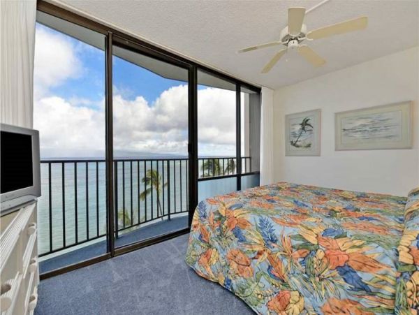 Lahaina Vacation Condo Two Bedrooms