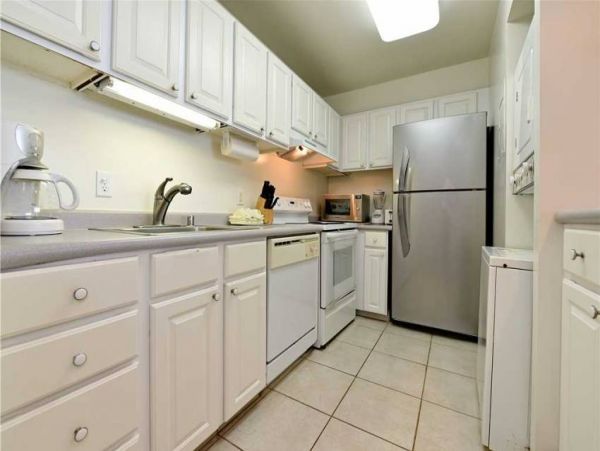 Lahaina Vacation Condo Two Bedrooms