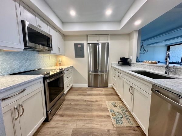 Sanibel Vacation Rental Condo 2 Bedrooms Plus Den Sleeps 6