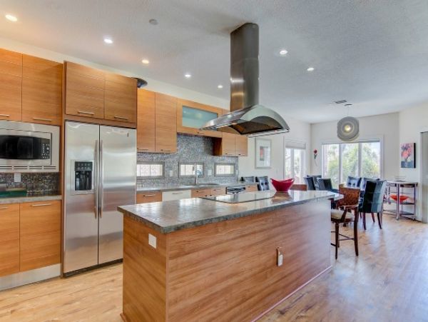Siesta Key Vacation Rental with Gulf Views - Contemporary Luxury Townhome Near Siesta Beach