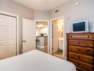 Three Bedroom Gulf Front Rental Condo in Panama City Beach