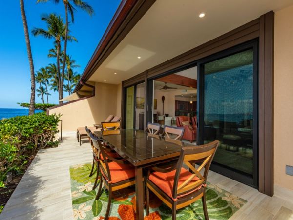 Amazing 2 Bedroom Oceanfront Condo with Sweeping Views