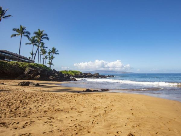 Makena Beachfront Luxury Condo - Maui Oceanfront Ground- Floor Rental