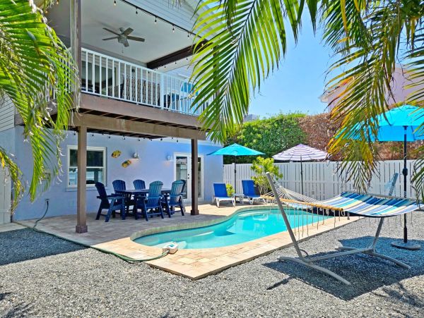Anna Maria Island Vacation Rental - Walk to Beach Luxury Home