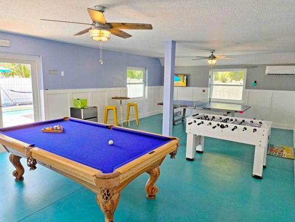 Anna Maria Island Vacation Rental - Walk to Beach Luxury Home
