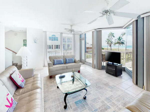 Anna Maria Island Oceanfront Beach Vacation Home Sleeps 6