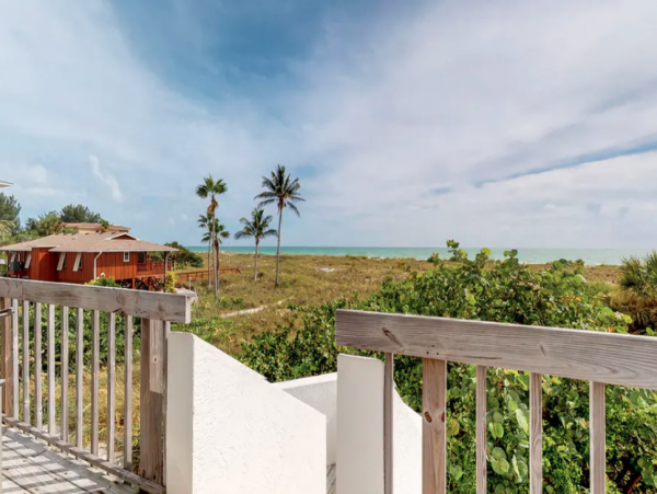 Anna Maria Island Oceanfront Beach Vacation Home Sleeps 6