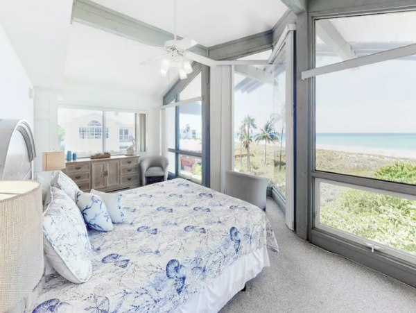 Anna Maria Island Oceanfront Beach Vacation Home Sleeps 6