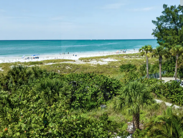 Anna Maria Island Oceanfront Beach Vacation Home Sleeps 6