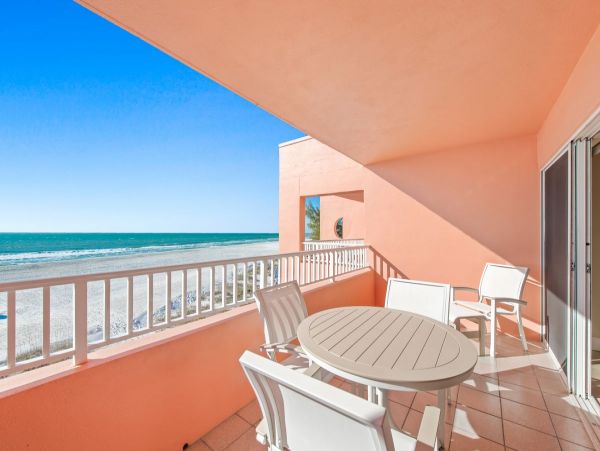 Bradenton Beach Beachfront Condo Rental - Anna Maria Island Vacation Home