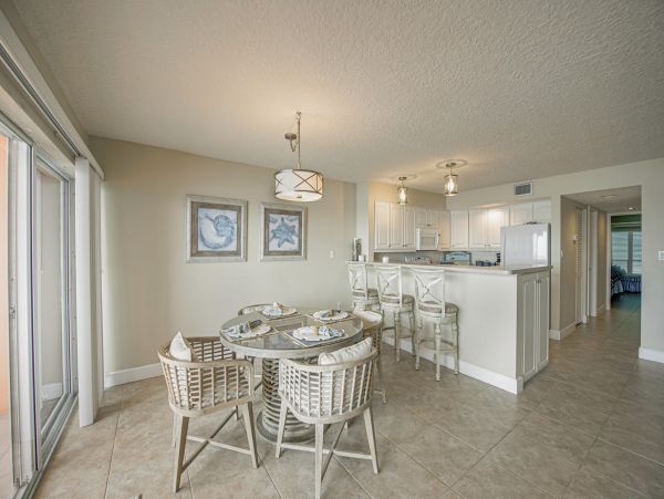 Bradenton Beach Beachfront Condo Rental - Anna Maria Island Vacation Home