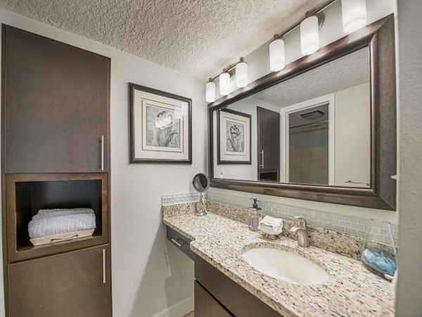 Bradenton Beach Beachfront Condo Rental - Anna Maria Island Vacation Home