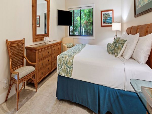 Kihei Beachfront Condo with 2 Bedroom