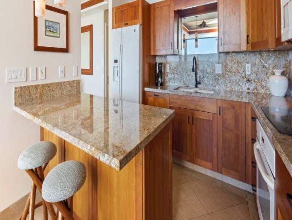 Kihei Beachfront Condo with 2 Bedroom