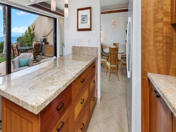 Kihei Beachfront Condo with 2 Bedroom