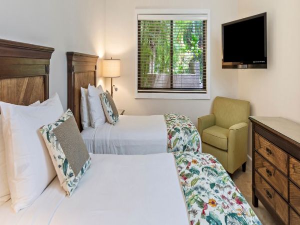 Kihei Beachfront Condo with 2 Bedroom