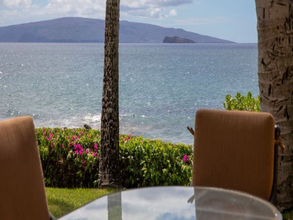 Kihei Beachfront Condo with 2 Bedroom