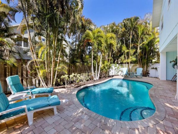 Cozy Anna Maria Island Retreat with Private Pool