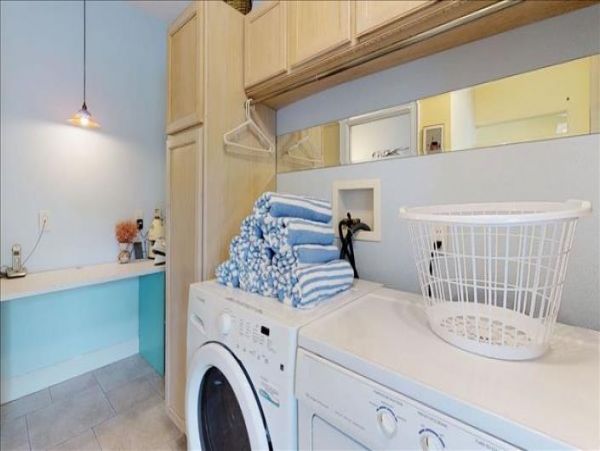 Holmes Beach 6 Bedroom Vacation Rental Sleeps 14