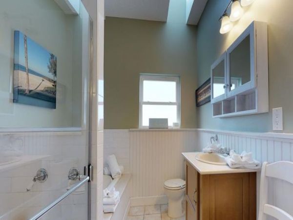 Holmes Beach 6 Bedroom Vacation Rental Sleeps 14